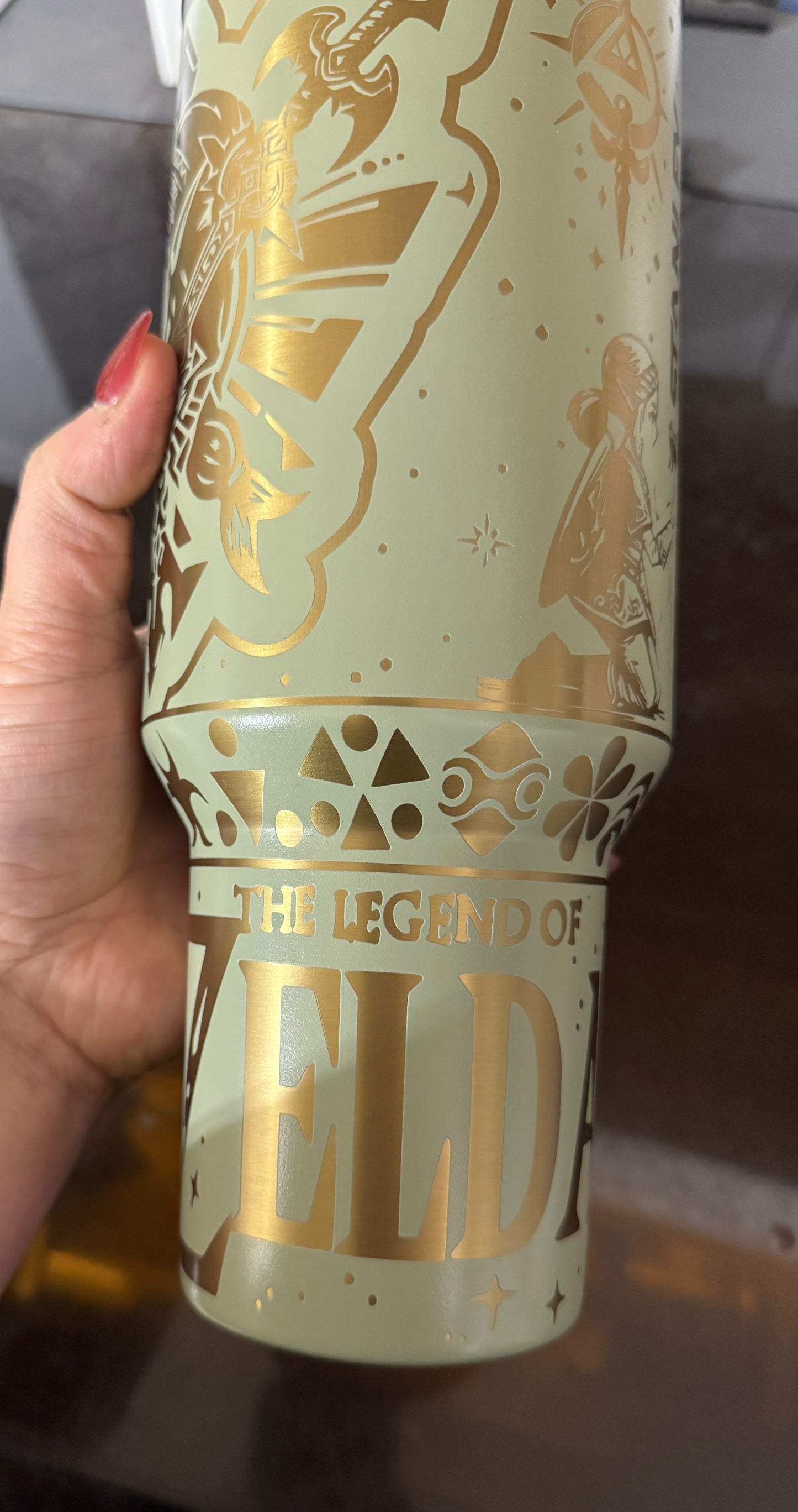 Zelda Stanley 40oz